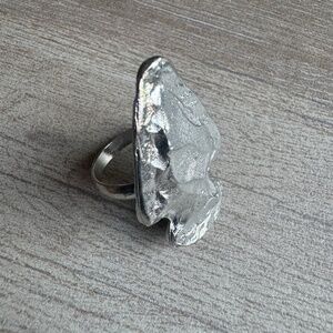 Unique Faux Silver Arrowhead Statement Ring – Women’s Size 8